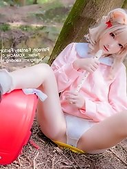 Asian girls are playing alone