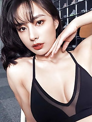 Asian artist Namio Harukawa An adorer for womens butts